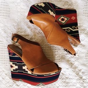 Steve Madden peep toe southwestern wedges
